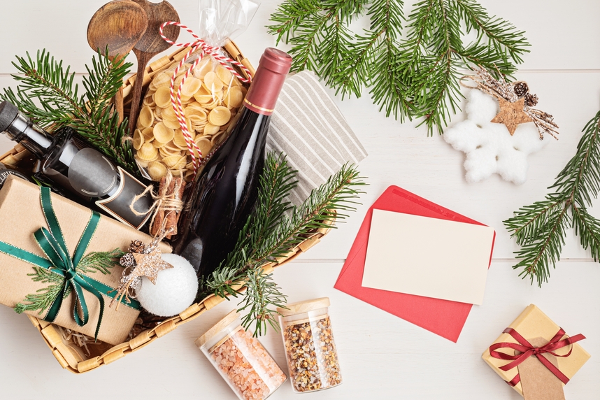 Confezioni, vini e spirit per perfetti regali di Natale Confezioni, vini e spirit per perfetti regali di Natale